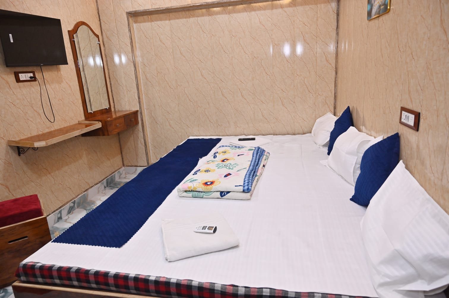 whatsapp image 2025 12 25 at 2.22.11 pm